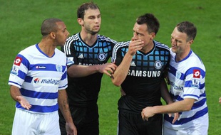 John Terry (Chelsea) face à Anton Ferdinand (Queens Park Rangers) lors du match entre leurs deux équipes le 23 octobre 2011.