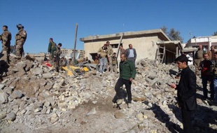 Au moins 14 personnes ont été tuées et 65 blessées en Irak jeudi dans une nouvelle vague d'attentats visant la communauté chiite, a-t-on appris auprès de sources médicale et sécuritaire, au lendemain de la mort de 49 personnes dans des attaques.