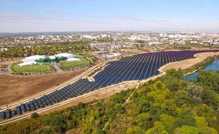La plus grande centrale solaire urbaine de France a été mise en service le 14 octobre à Toulouse, sur l'ancien site AZF.