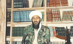 Ben Laden dans les montagnes afghanes en 1996