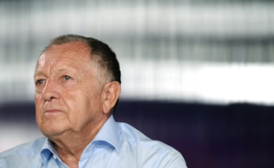Lyon's president Jean-Michel Aulas attends a press conference on August 8, 2015 in Lyon, southeastern France. AFP PHOTO / PHILIPPE DESMAZES