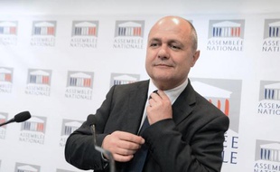 Le chef de file des députés socialistes, Bruno Le Roux, à Paris le 23 avril 2014