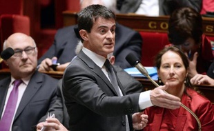 Le Premier ministre Manuel Valls lors d'une session de questions au gouvernement, le 3 décembre 2014 à l'Assemblée nationale, à Paris