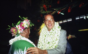 Le 30 octobre 1985, Jacques Chirac en visite à Tahiti, en Polynésie française