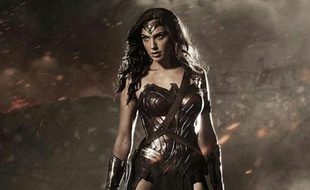 Gal Gadot incarne Wonder Woman dans le film de Zack Snyder «Batman vs Superman : Dawn of Justice».