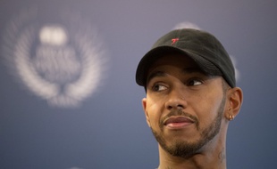 Le quadruple champion du monde de Formule 1 Lewis Hamilton le 8 décembre 2017 à Paris.