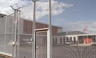 L'entrée du centre de rétention administrative de Rennes.