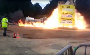 La spectaculaire explosion s'est produite lors du carnaval de Villepinte.