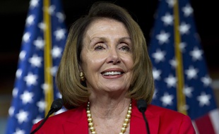 Le chef des démocrates à la Chambre, Nancy Pelosi.