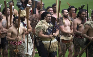 Hommage vibrant à la star néo-zélandaise du rugby Jonah Lomu à l'Eden Park d'Auckland, le 30 novembre 2015.