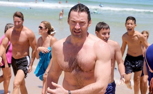 Hugh Jackman à Bondi Beach, à Sydney, en Australie, le 18 décembre 2013;
