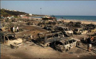 En Italie, les incendies ont provoqué de lourds dégâts, particulièrement dans le centre et le sud de la péninsule, et causé trois décès depuis le début de la semaine.