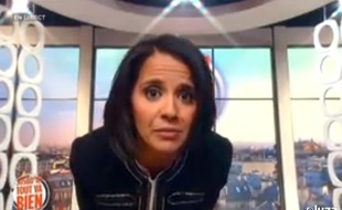 Sophia Aram dans le talk show «Jusqu'ici tout va bien».