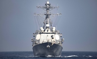Le destroyer américain USS Nitze.