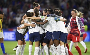 Les Bleues l'ont emporté 2-1 face au Brésil, en huitièmes de finale
