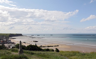 Arromanches-les-Bains, où était fixé le port provisoire utilisé pendant des mois par les Alliés après le Débarquement.