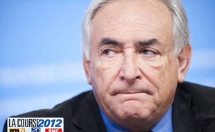 Dominique strauss-kahn à une conférence de presse du FMI le 24 avril 2011
