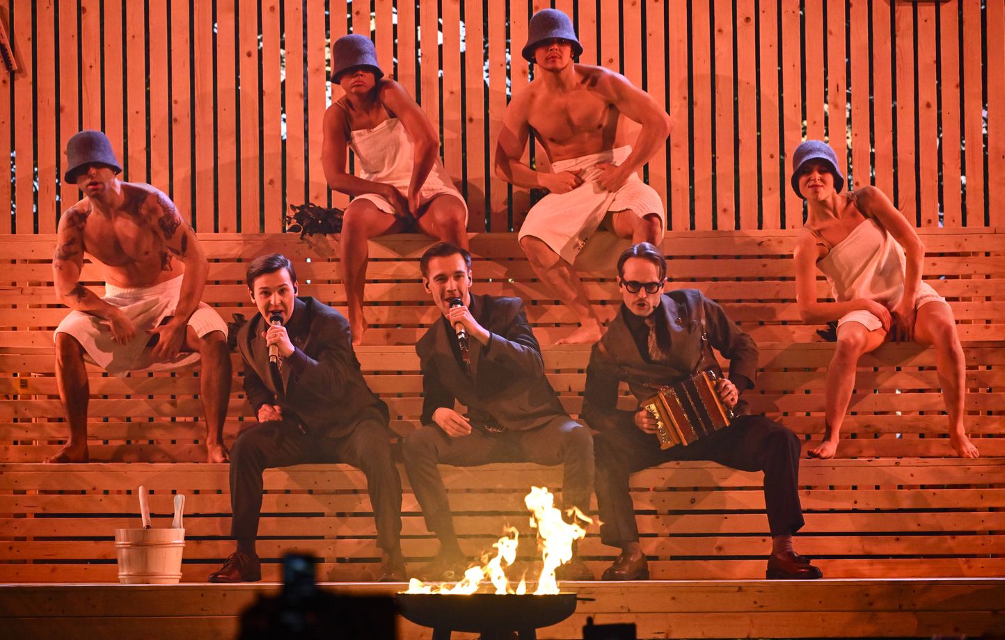 Eurovision 2025 : Pourquoi la chanson de la Suède, sur les saunas, est ...