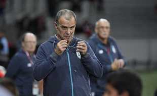 Marcelo Bielsa lors de la réception de Bordeaux, au stade Pierre-Mauroy.