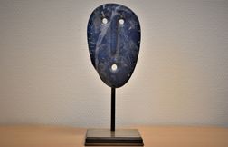 Interpellé quelques heures après avoir volé une œuvre dans une expo à Caen