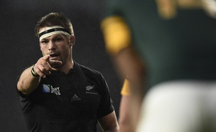 Le capitaine des Blacks Richie McCaw lors de la demi-finale de Coupe du monde remportée par la Nouvelle-Zélande contre l'Afrique du Sud (20-18), le 24 octobre 2015.