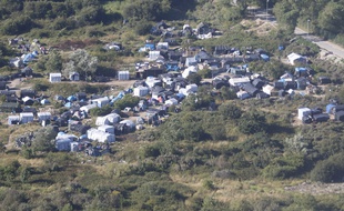 Une photo aérienne de la «jungle» à Calais.