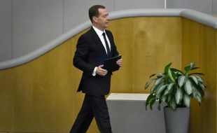 Le Premier ministre russe Dmitri Medvedev à la Douma, chambre basse du Parlement russe, à Moscou, le 19 avril 2016