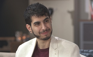 Jonas Ben Ahmed, comédien transgenre qui joue dans «Plus Belle la Vie».
