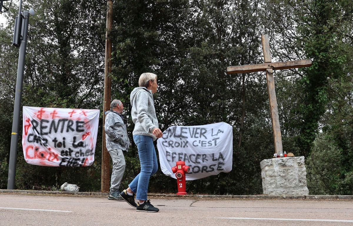 Corse : L'avenir d'une croix installée à l'entrée d'un petit village divise les habitants