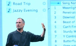 Steve Jobs au moment du lancement de l'iTunes Music Store, à Londres le 15 juin 2004.