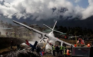 L'accident d'avion survenu dimanche 14 avril 2019 à l'aéroport de Lukla (Népal), à proximité du mont Everest.