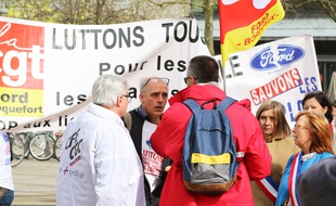Le syndicaliste Philippe Poutou était présent dans le cortège des Ford qui a défilé dans les rues de Bordeaux, le 9 mars 2018.