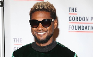 Le chanteur Usher