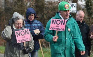 Les amendes à répétition reçues par les opposants au projet de centrale
de gaz de Landivisiau (Finistère) est l'un des 100 cas répertoriés dans le rapport