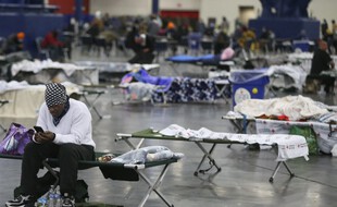 Au Texas, des habitants privés d'électricité ont été hébergés dans des gymnases, le 17 février 2021.