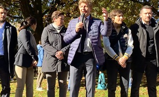 Inauguration de la place Gambetta à Bordeaux par l'ancien maire Nicolas Florian et son équipe