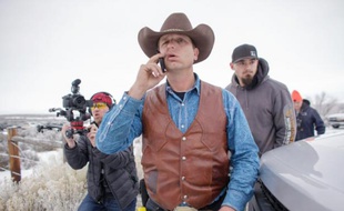 Ryan Bundy, membre d'un mouvement de militants anti-gouvernementaux armés qui occupent le parc naturel Malheur, le 7 janvier 2016 à Burns, dans l'Oregon