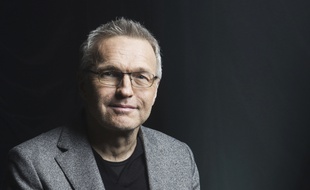 Laurent Ruquier sur le plateau du théâtre Antoine dont il est propriétaire.