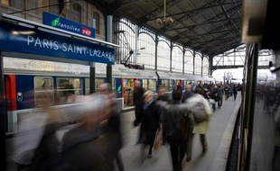 Un quai de la gare Saint-Lazare, où partent et arrivent les Transiliens.