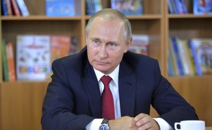 Le président russe Vladimir Poutine a démenti vendredi les accusations de piratage informatique par l'Etat russe de responsables du Parti démocrate américain