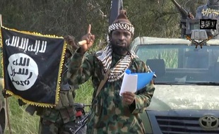 Capture d'écran réalisée le 2 octobre 2014 d'une vidéo de Boko Haram montrant son chef, Abubakar Shekau