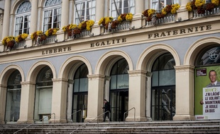 La façade de la mairie de Saint-Etienne, le 29 novembre 2013.