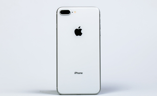 Profitez de l'iPhone 8 offert avec le forfait 60 Go chez Cdiscount Mobile