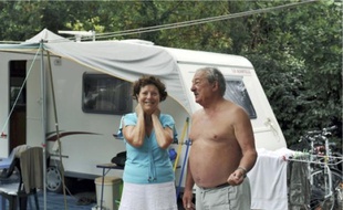 Claude et Michel se rendent au Camping Club d'Arcachon depuis quarante ans.
