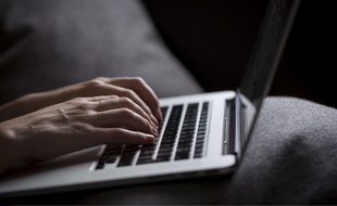 Apple a lancé une procédure de rappel de certains de ses MacBook Pro. (Illustration)
