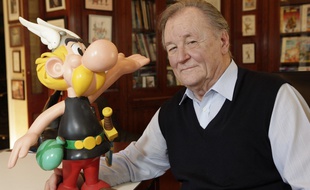 Albert Uderzo et Astérix à Neuilly en 2013