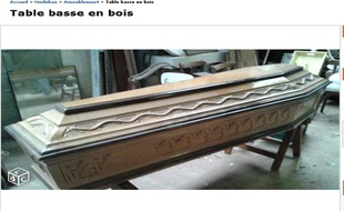 L’objet vendu sur Le bon coin est un cercueil en bois ancien sculpté