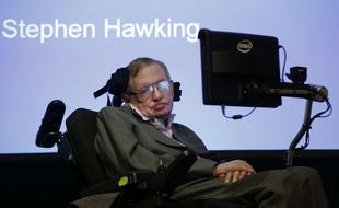 Stephen Hawking, le 2 décembre 2014, à Londres.