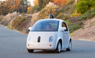 Un protoype de Google Car dévoilé par Google le 22 décembre 2014.