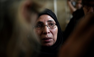 Zoulikha Aziri, mère de la fratrie Merah, est entendue le 18 octobre par la cour d'assises spéciale de Paris.